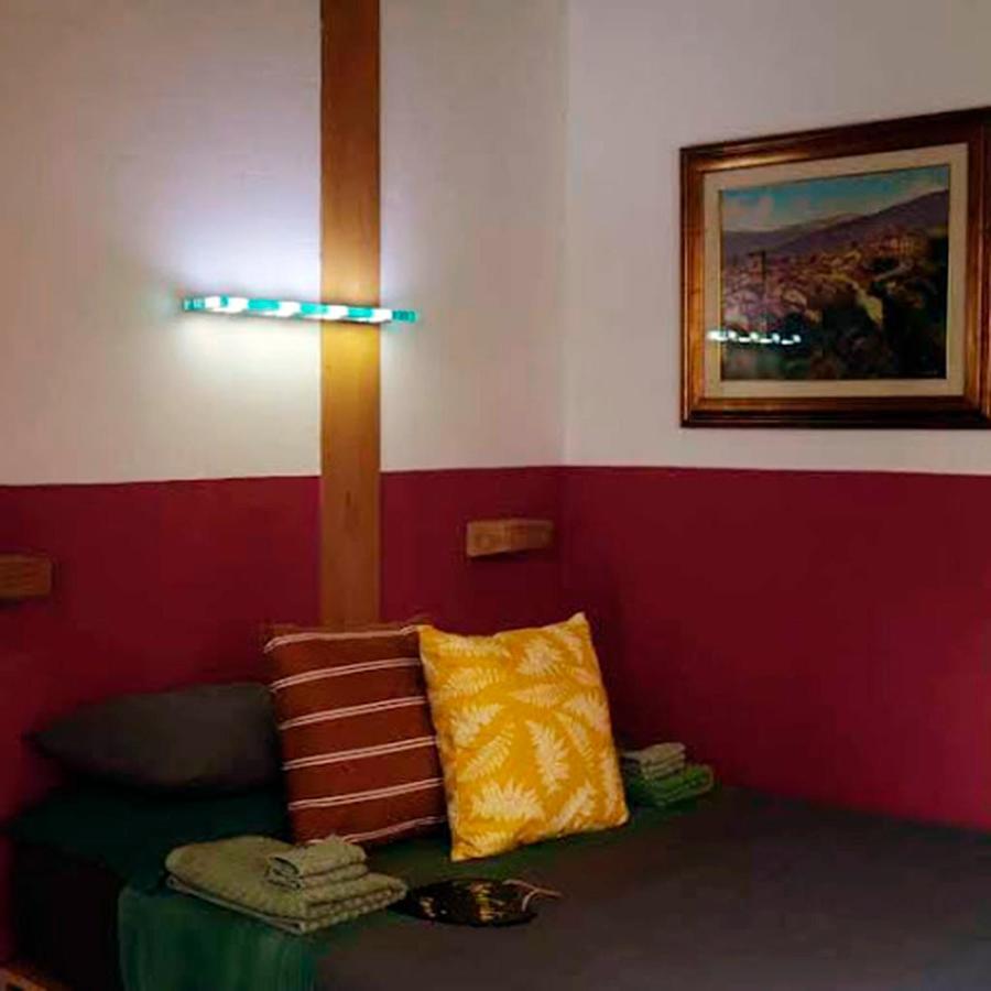 Al Giardino Degli Artisti Bed and Breakfast Cairo Montenotte Eksteriør billede